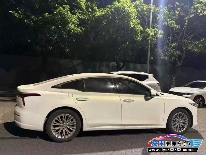 24年奔腾B70轿车抵押车出售