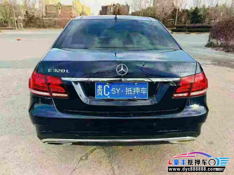 16年奔驰E轿车抵押车出售