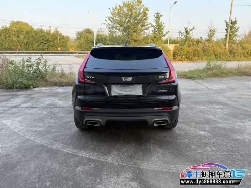 21年凯迪拉克XT4轿车抵押车出售