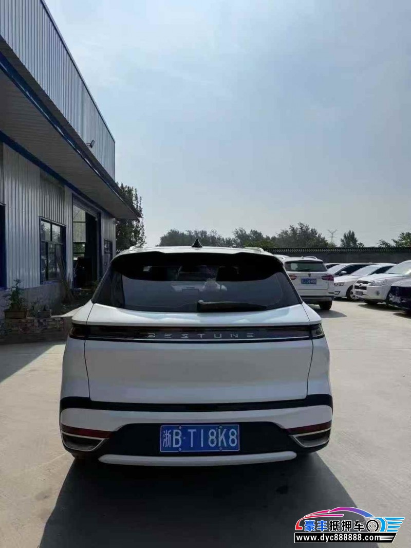 23年奔腾T90轿车抵押车出售