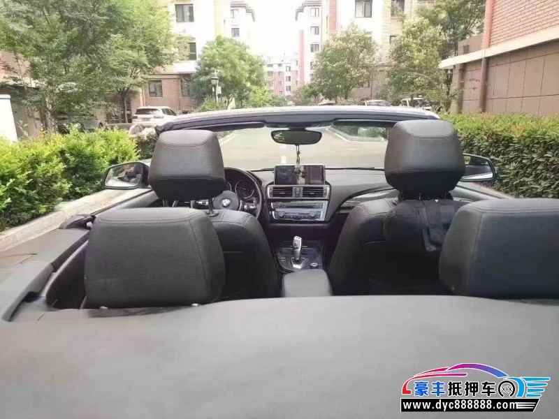 16年宝马2系轿车抵押车出售