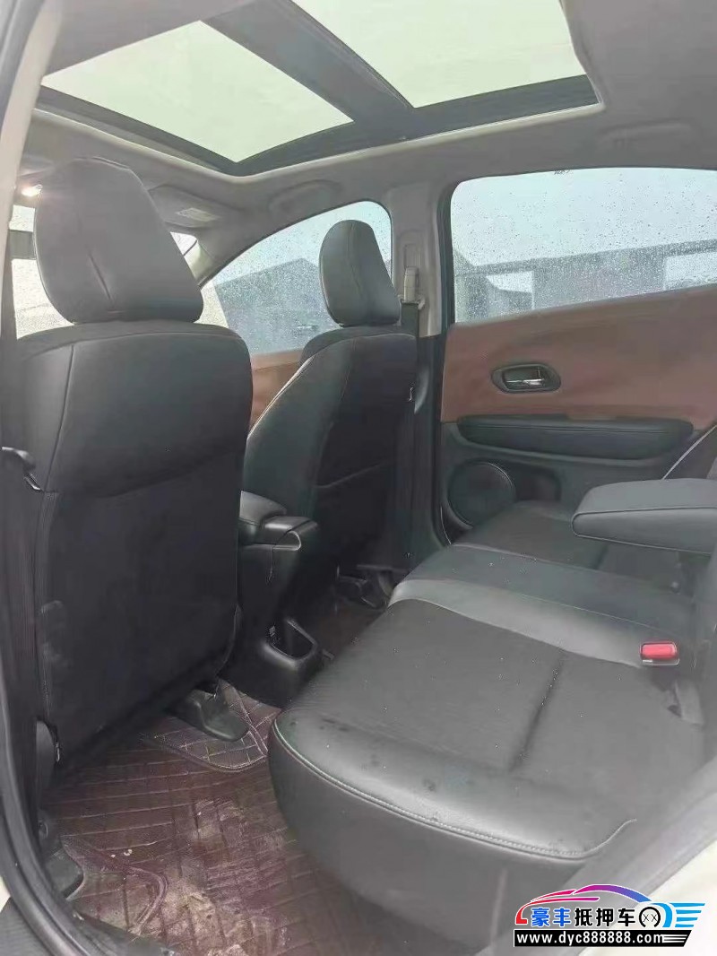 22年本田缤智轿车抵押车出售