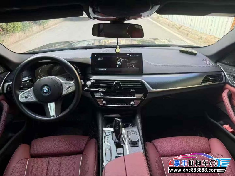 23年宝马5系轿车抵押车出售