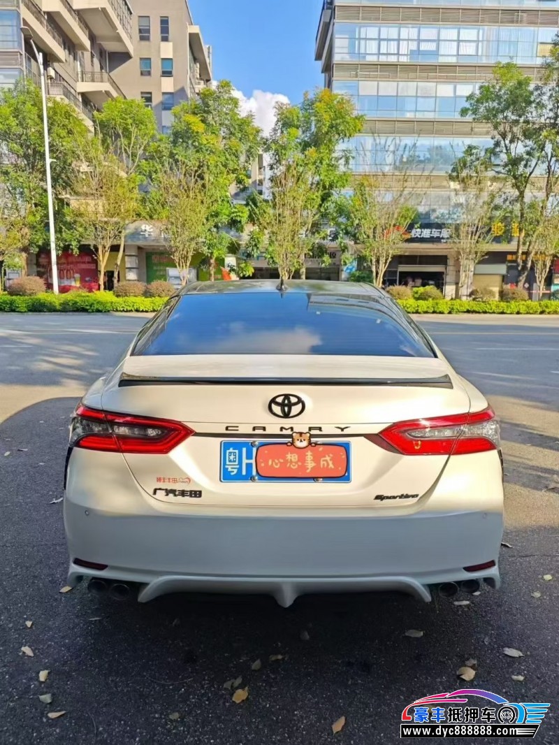 24年丰田凯美瑞轿车抵押车出售