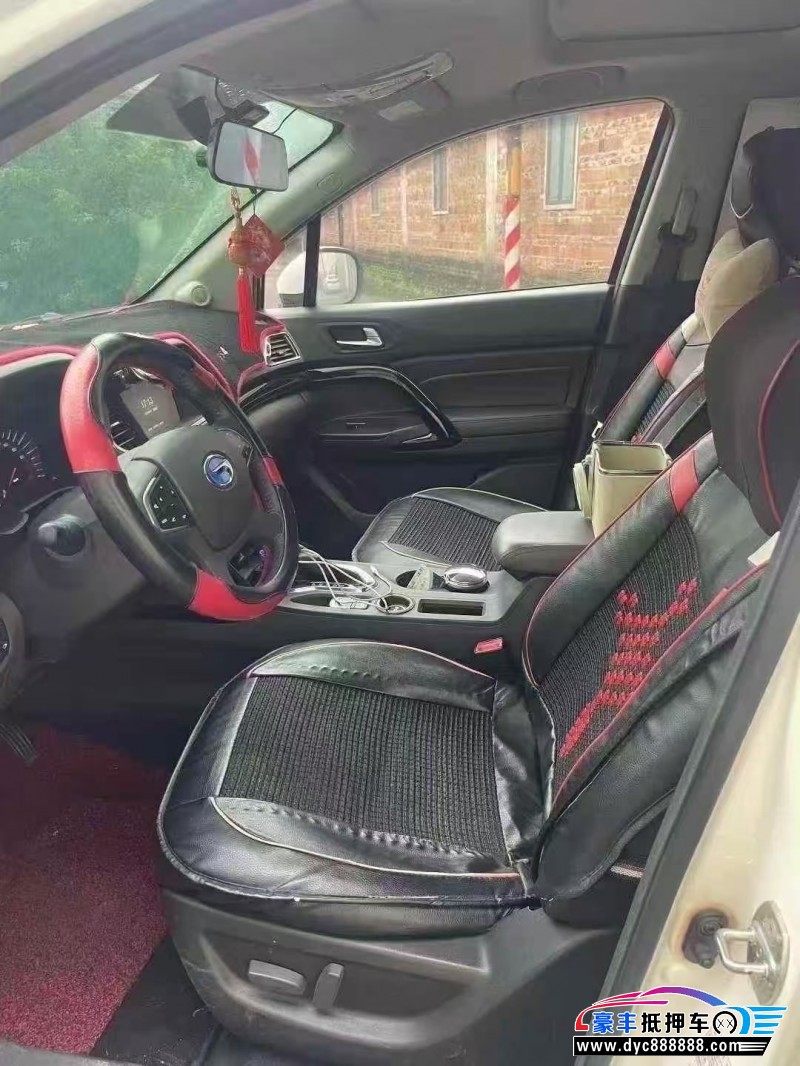 17年传祺GS4轿车抵押车出售