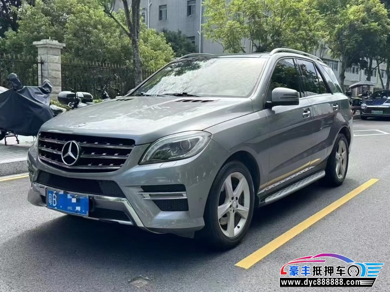 14年奔驰ML轿车抵押车出售