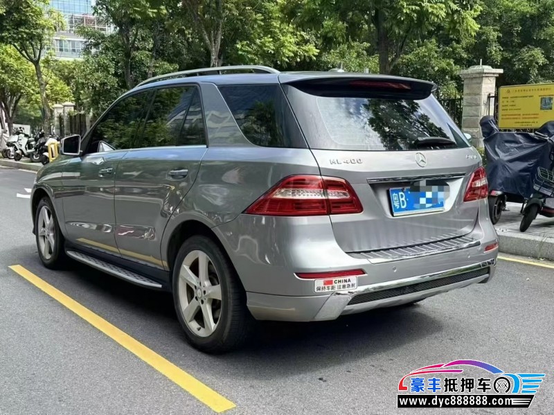 14年奔驰ML轿车抵押车出售