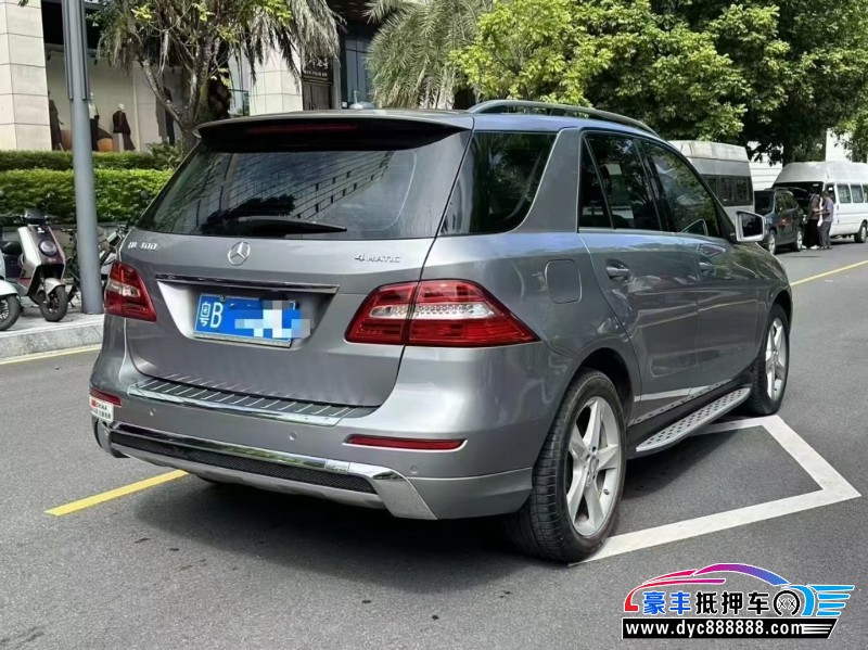 14年奔驰ML轿车抵押车出售