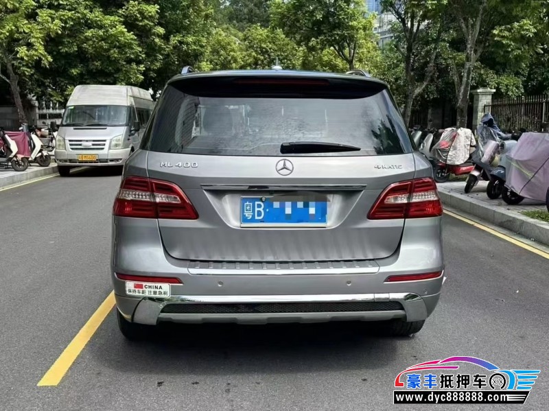 14年奔驰ML轿车抵押车出售