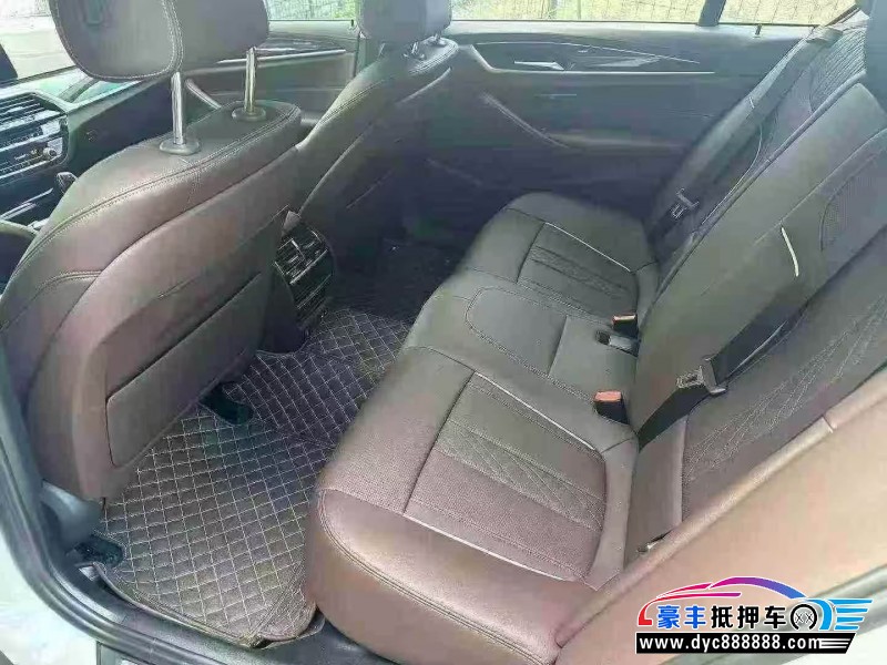 22年宝马5系轿车抵押车出售