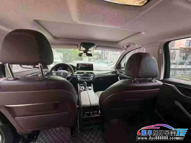 22年宝马5系轿车抵押车出售