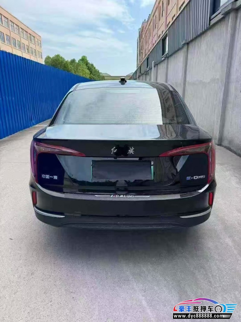 25年红旗EQM5轿车抵押车出售