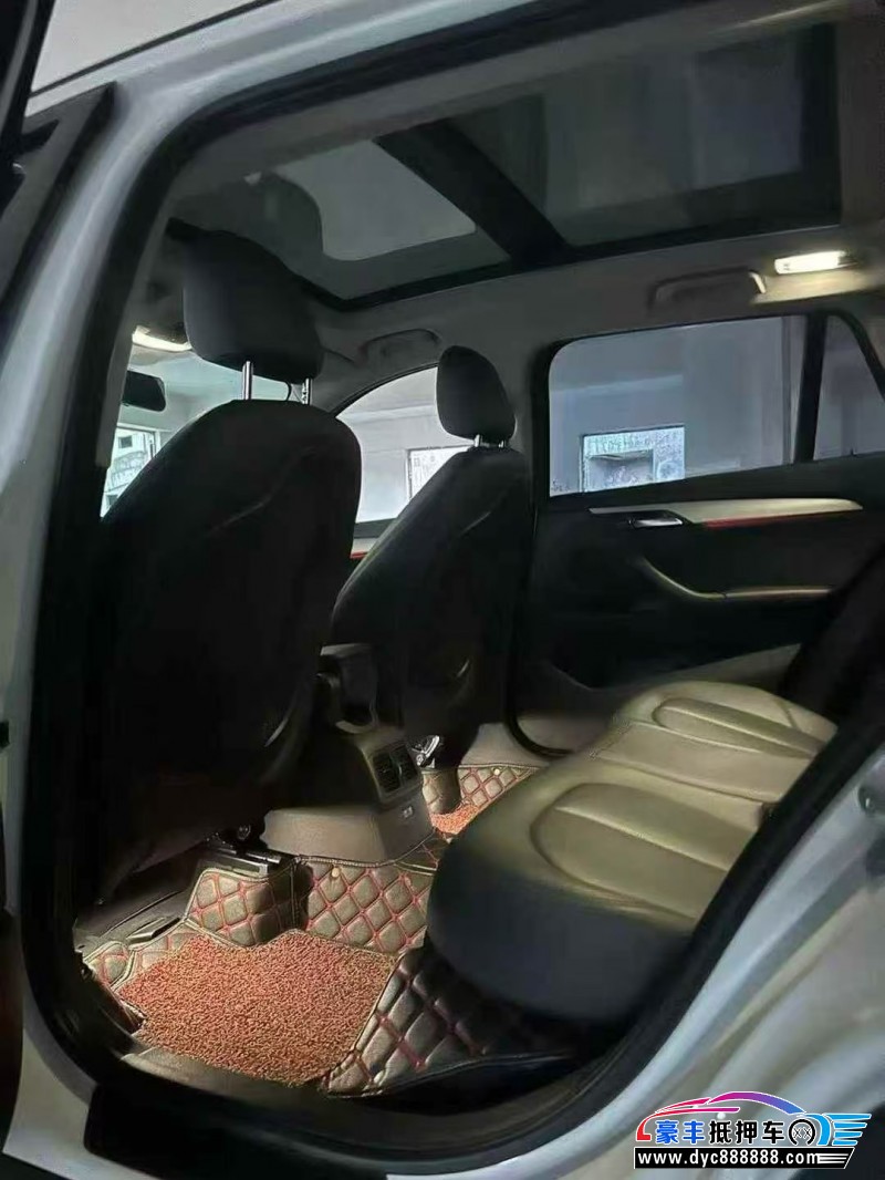 19年宝马X1轿车抵押车出售