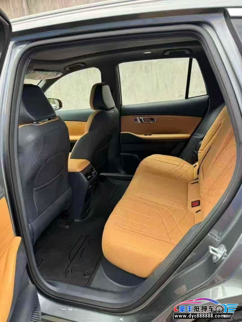 25年吉利银河L7轿车抵押车出售