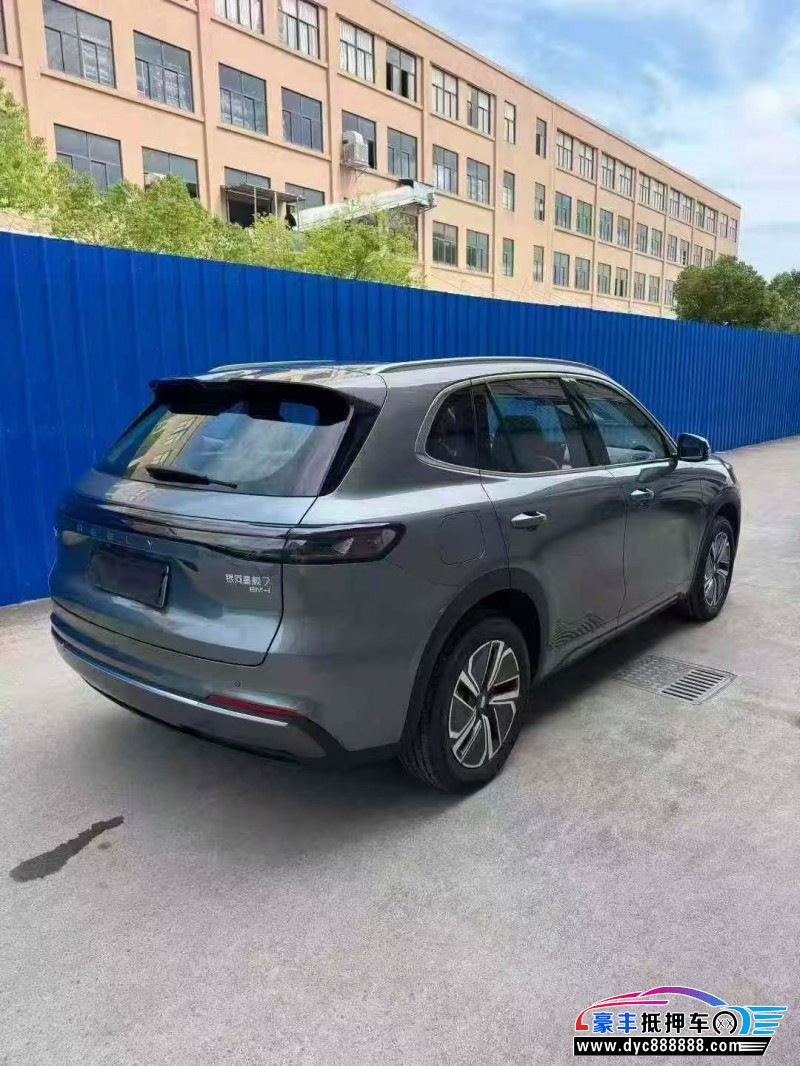 25年吉利银河L7轿车抵押车出售