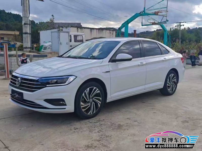 22年大众速腾轿车抵押车出售