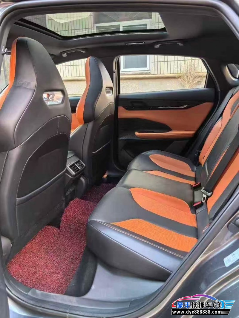 24年长安长安UNI轿车抵押车出售