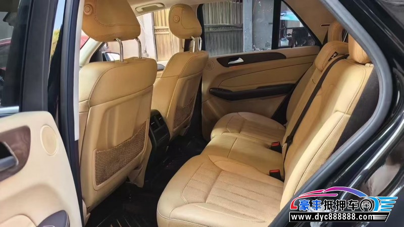 17年奔驰GLE轿车抵押车出售