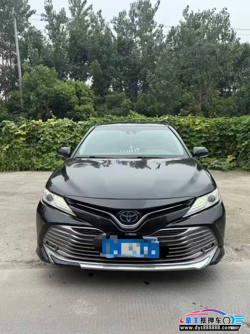 18年丰田凯美瑞轿车抵押车出售
