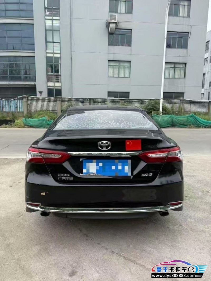 18年丰田凯美瑞轿车抵押车出售