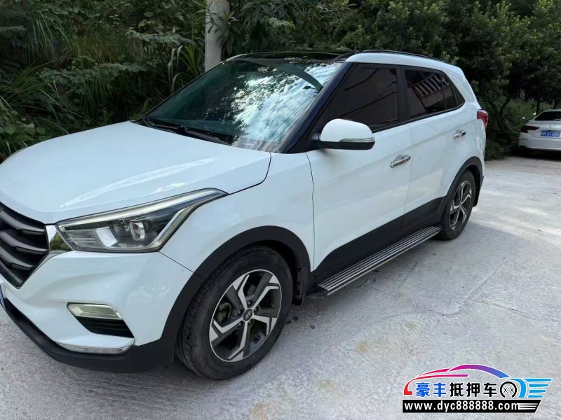 19年现代ix25轿车抵押车出售