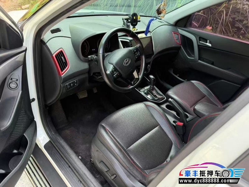 19年现代ix25轿车抵押车出售