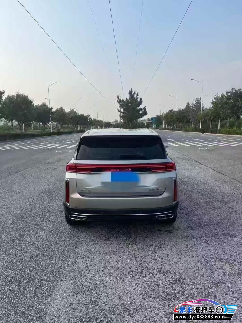 23年奔腾T99轿车抵押车出售