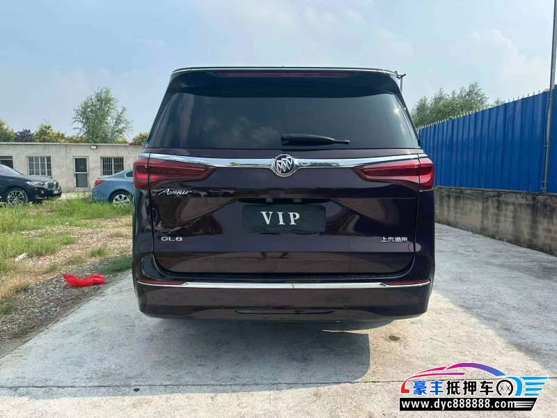 20年别克GL8轿车抵押车出售