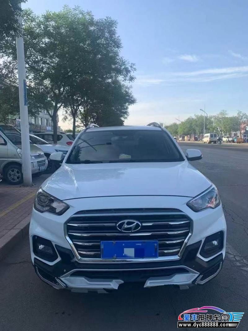 19年现代ix35轿车抵押车出售