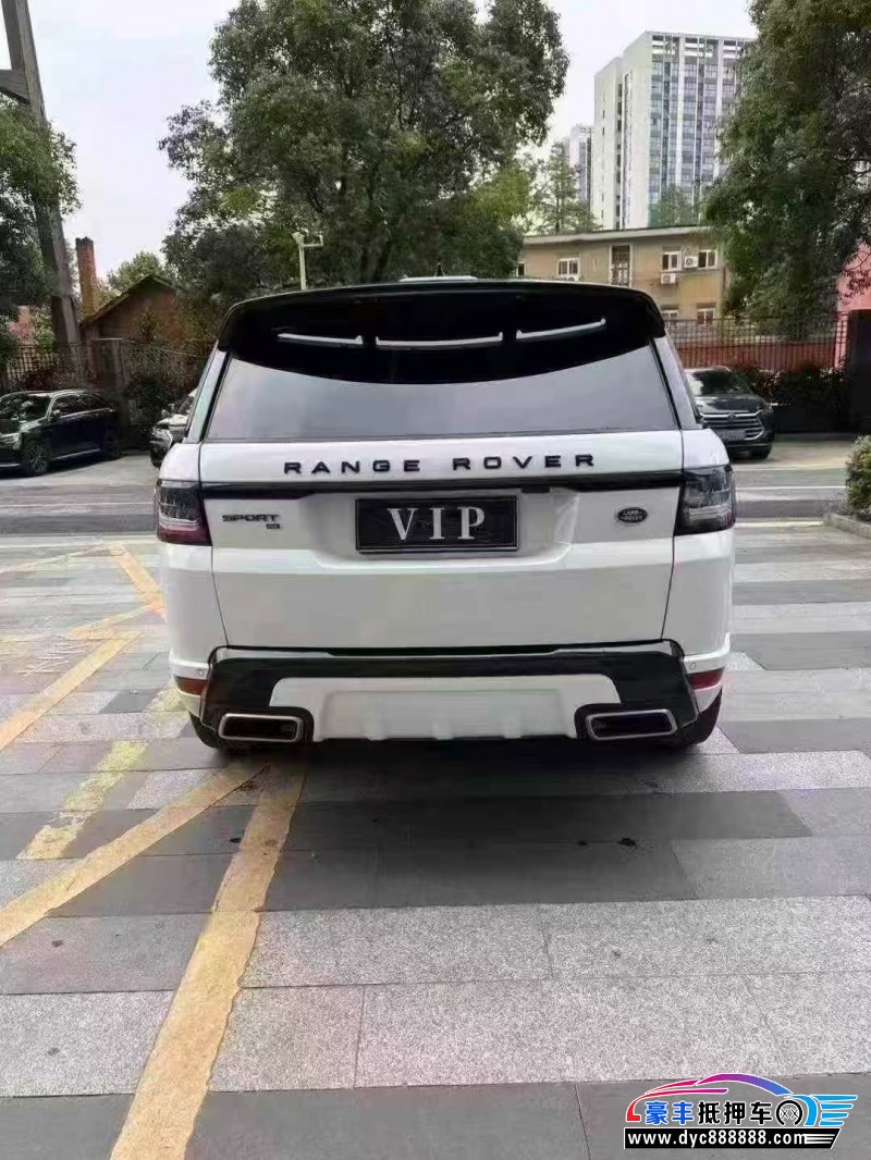 22年路虎揽胜运动轿车抵押车出售
