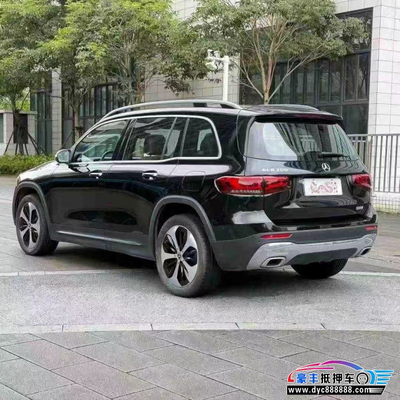 21年奔驰GLB轿车抵押车出售