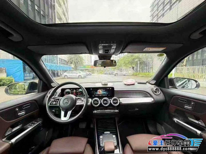 21年奔驰GLB轿车抵押车出售