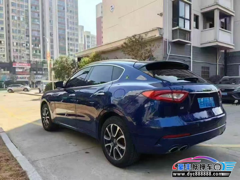 18年玛莎拉蒂莱万特轿车抵押车出售