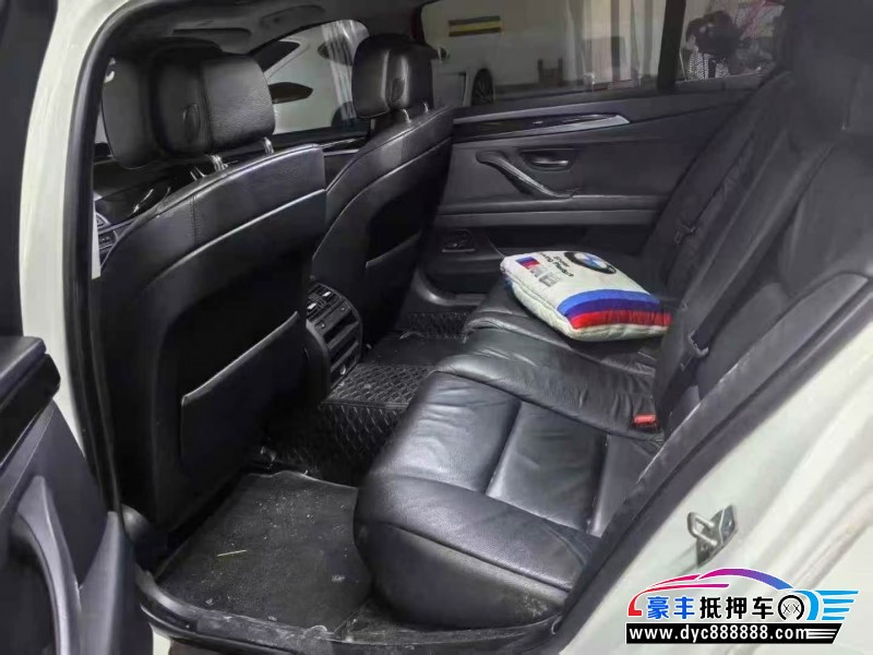 12年宝马5系轿车抵押车出售