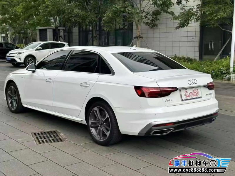 23年奥迪A4L轿车抵押车出售