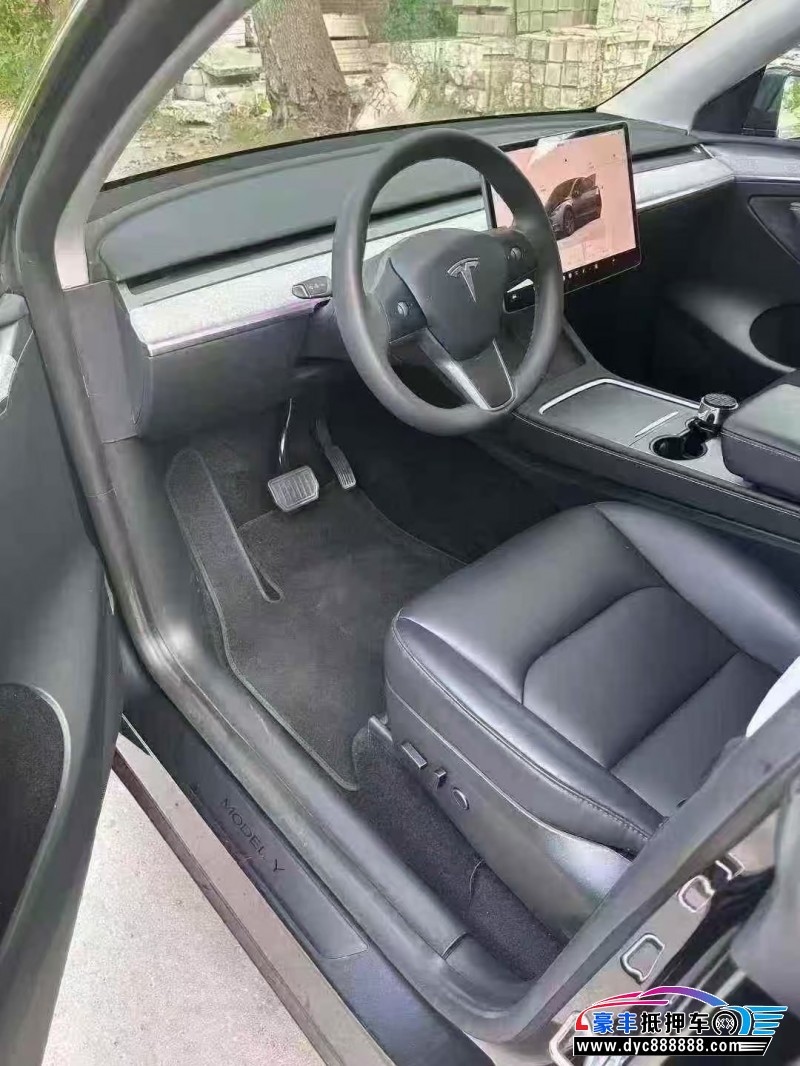 24年特斯拉Model YSUV抵押车出售