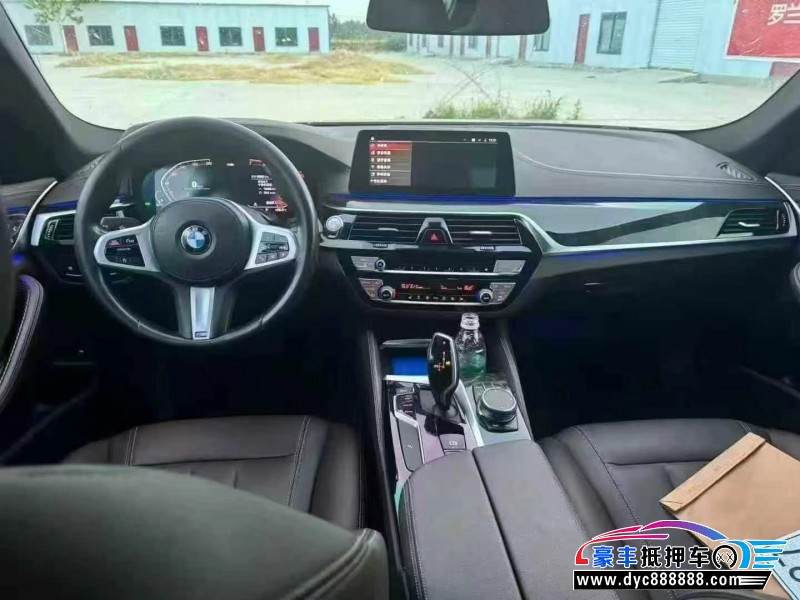 20年宝马5系轿车抵押车出售