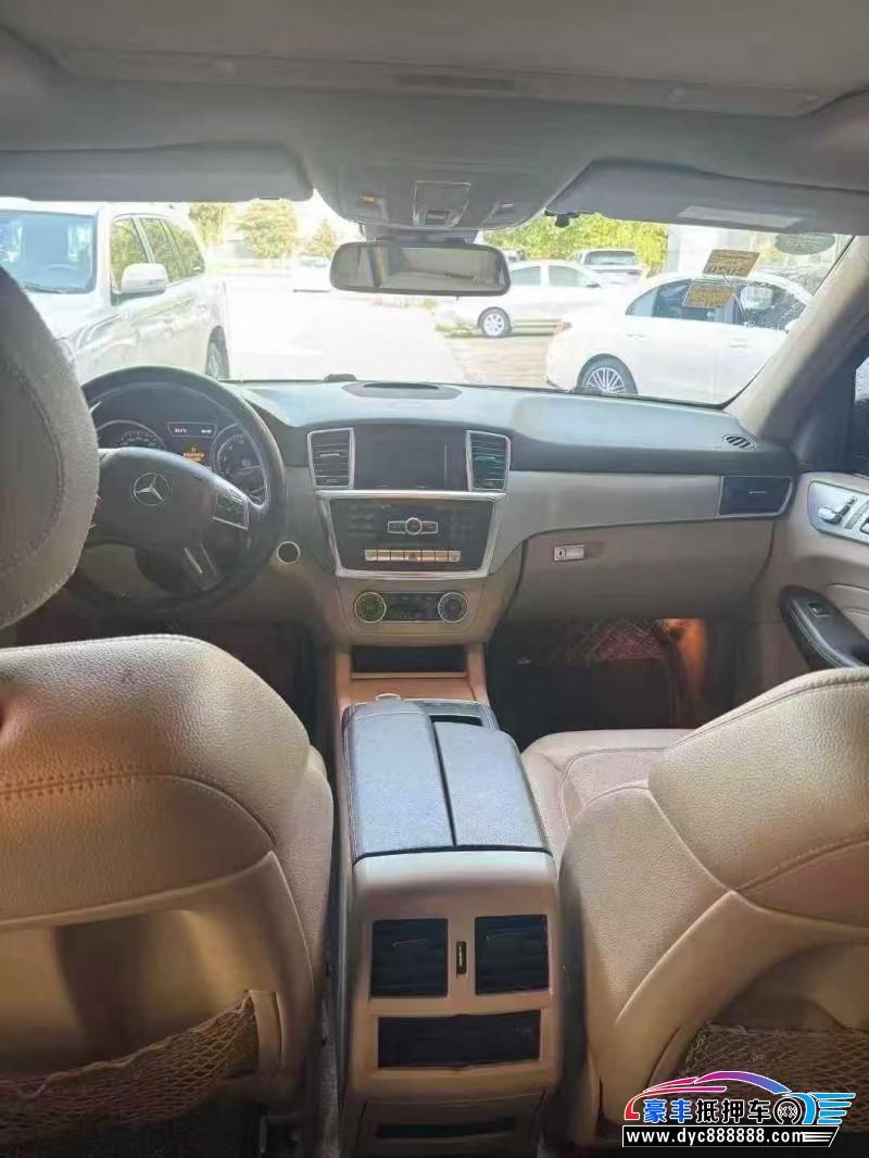 13年奔驰MLSUV抵押车出售