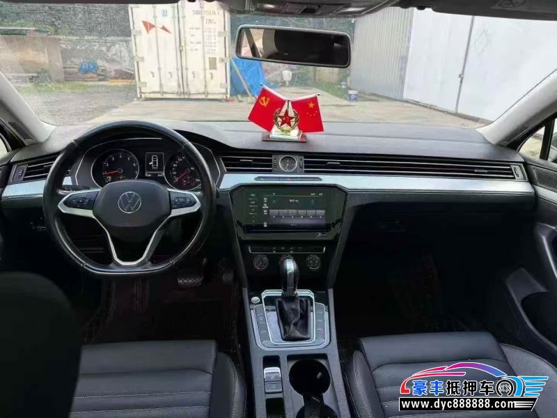 21年大众迈腾轿车抵押车出售