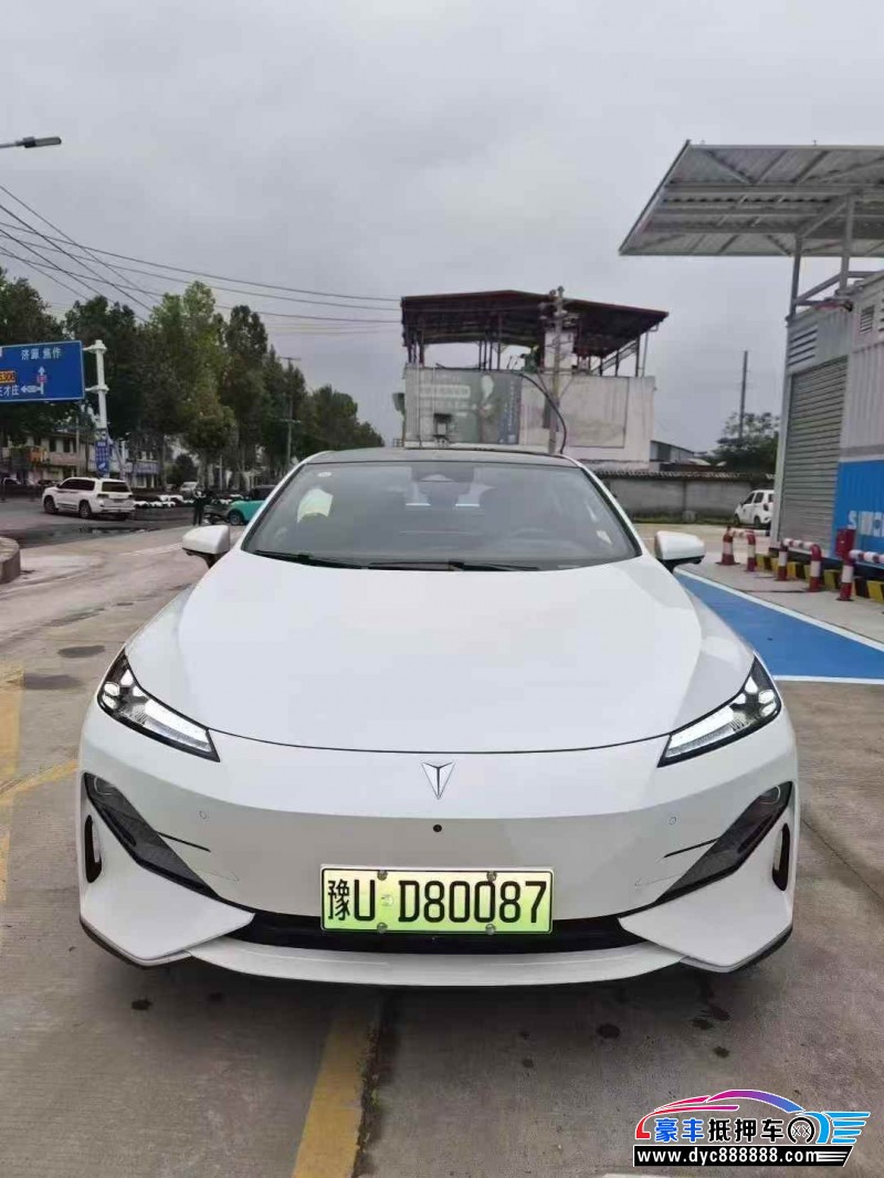 25年长安深蓝SL03轿车抵押车出售