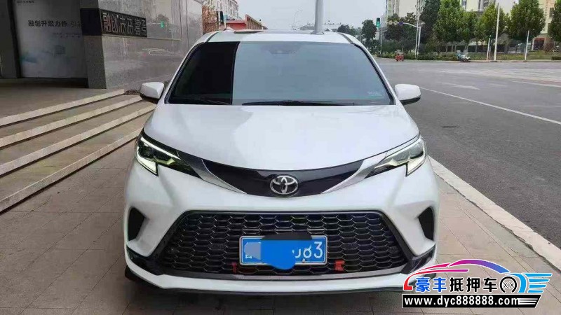 24年丰田格瑞维亚轿车抵押车出售