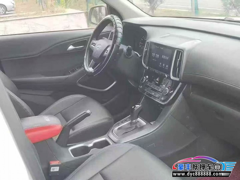 19年现代ix35轿车抵押车出售