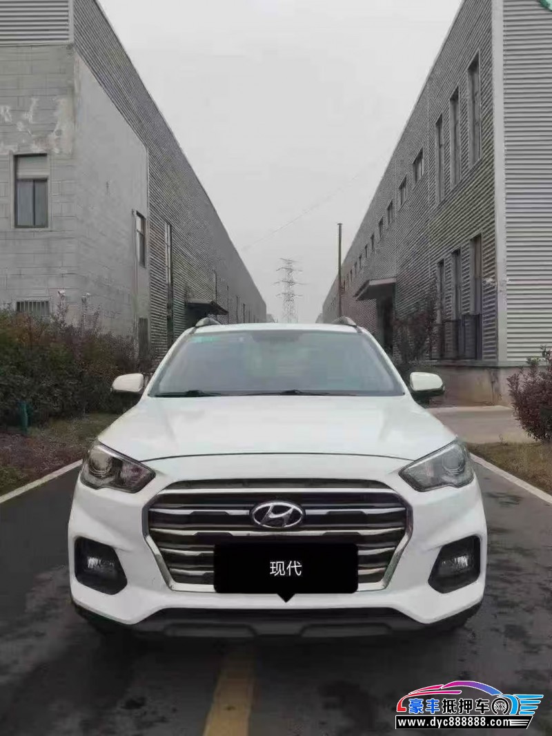 19年现代ix35轿车抵押车出售