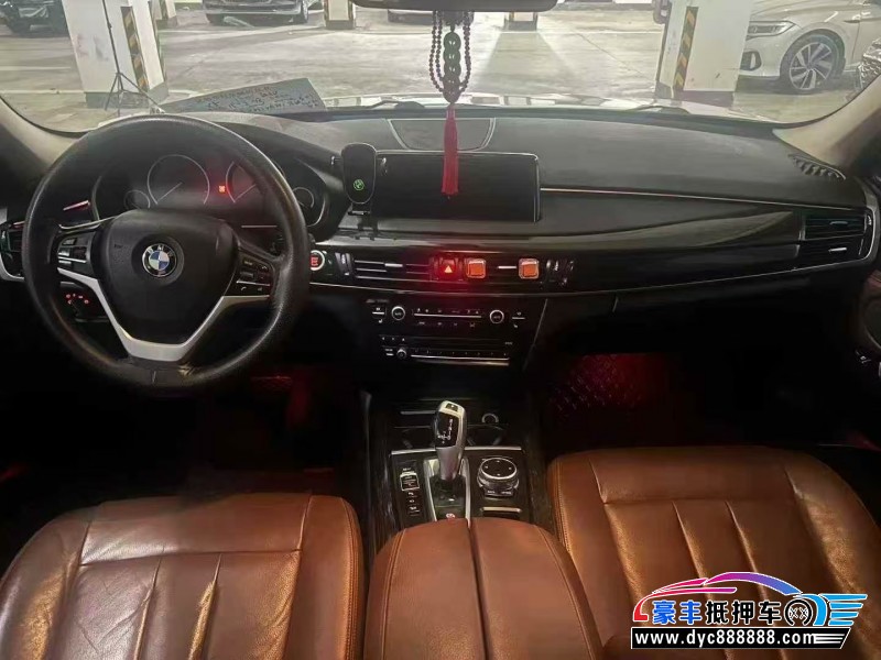 15年宝马X5轿车抵押车出售