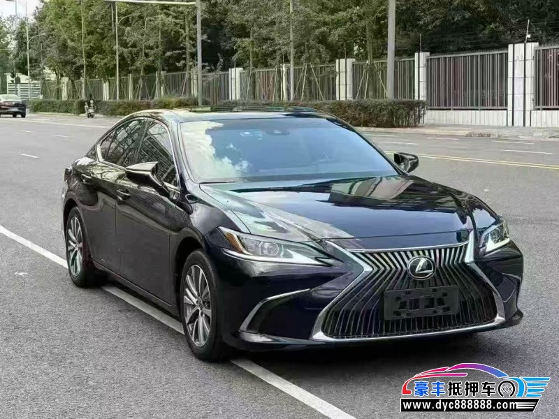 20年雷克萨斯ES轿车抵押车出售
