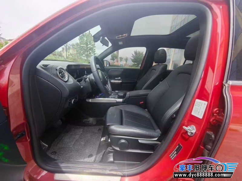 22年奔驰GLB轿车抵押车出售