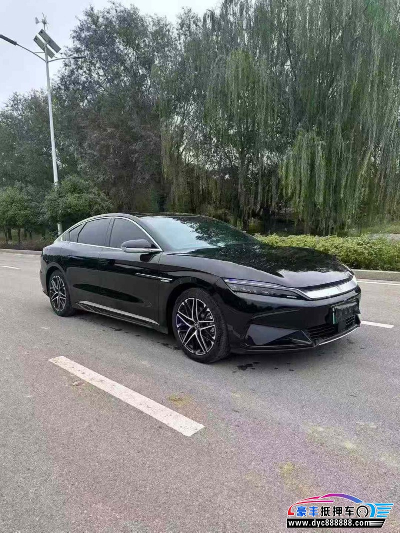 25年比亚迪汉轿车抵押车出售