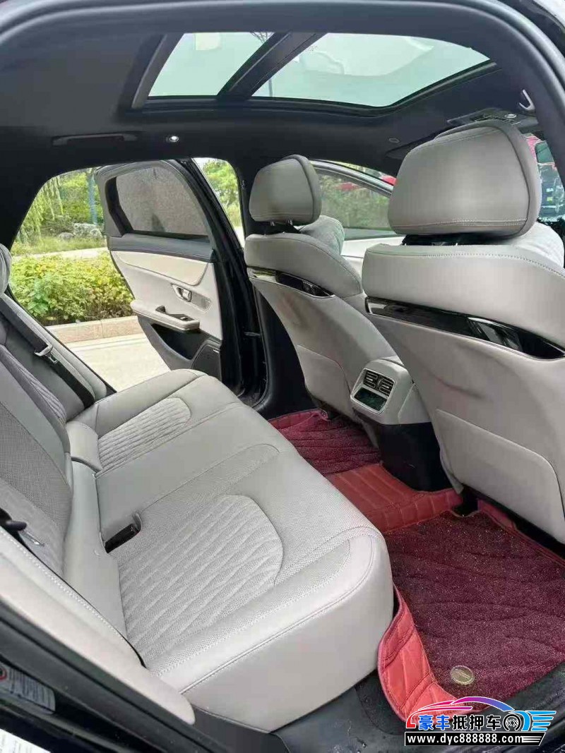 25年比亚迪汉轿车抵押车出售