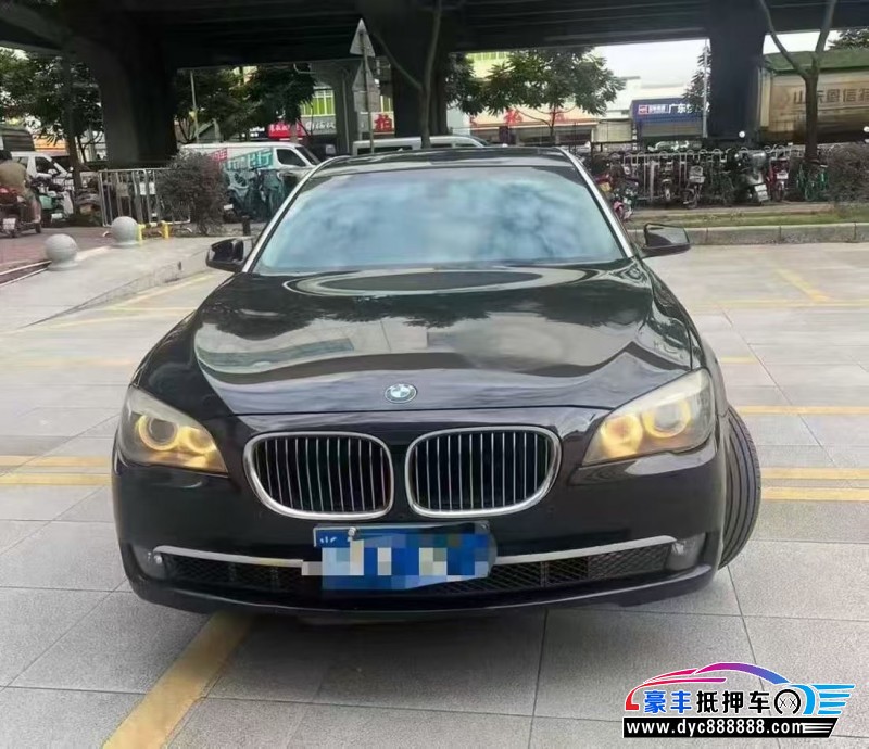 11年宝马7系轿车抵押车出售