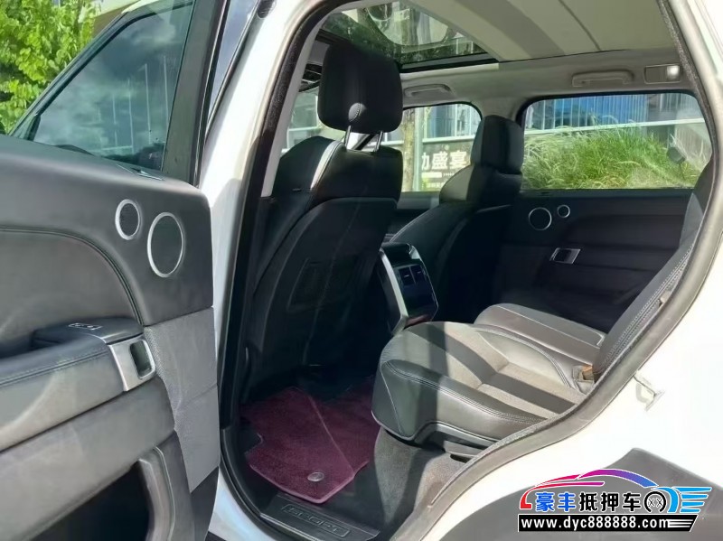 17年路虎揽胜运动轿车抵押车出售